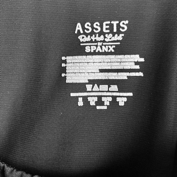 Assets by Spanx Red Hot Label Open Bust Mid-Thigh Bodysuit | Size Medium - Picture 3 of 8